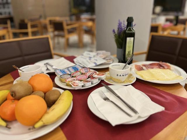 Hotel La Fonda De Don Gonzalo 세네스데라베가 외부 사진
